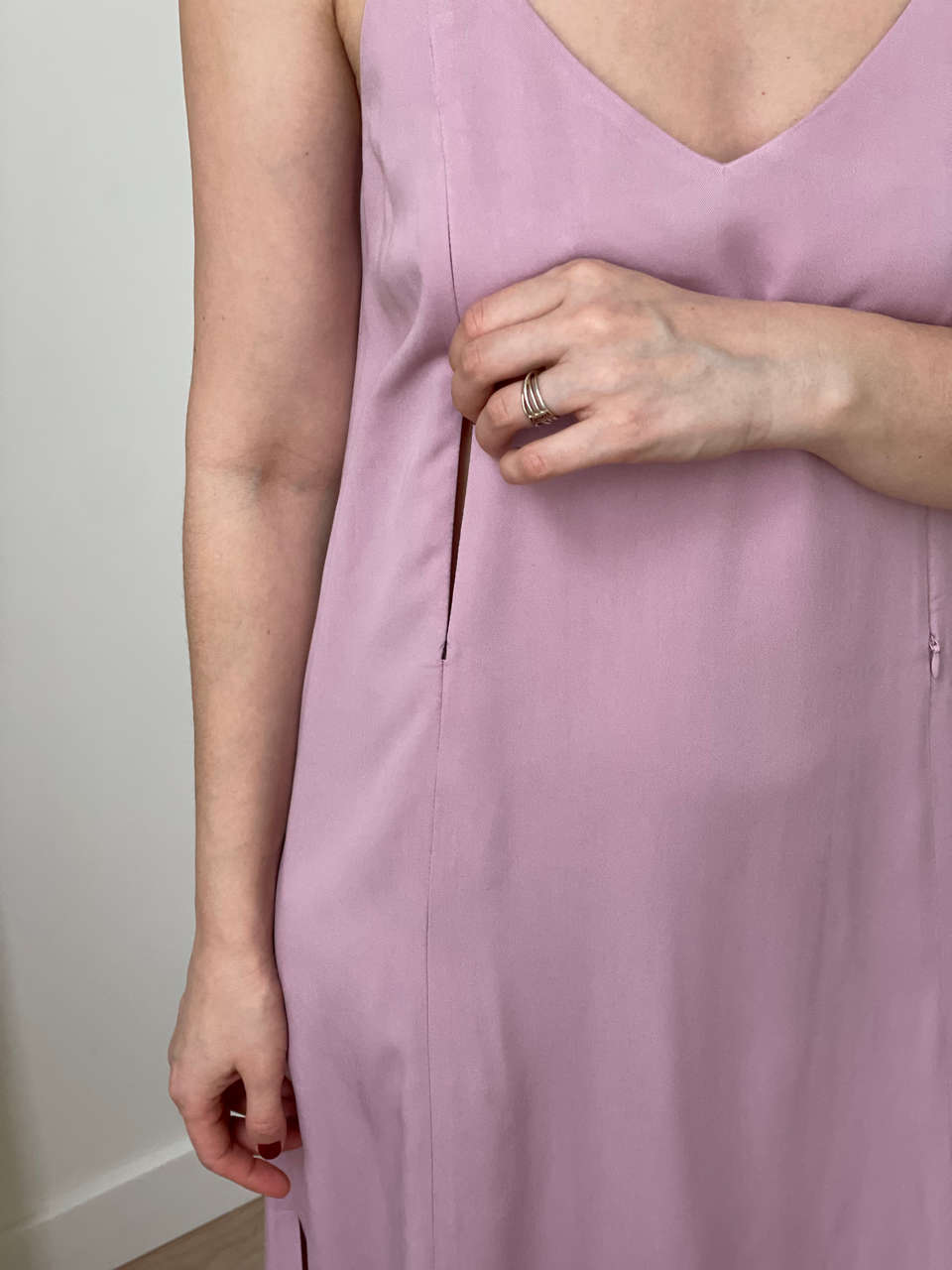Платье-комбинация с разрезом для беременных и кормящих мам - розовый - 3